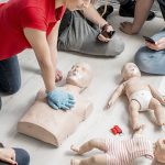 ¿Cuánto puede costarle a un centro Educativo un desfibrilador?
