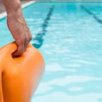 desfibrilador en piscinas municipales